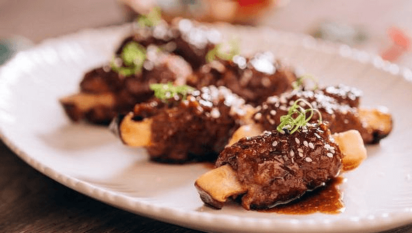 Bò lúc lắc – Món ăn Việt lấy cảm hứng từ ẩm thực Pháp