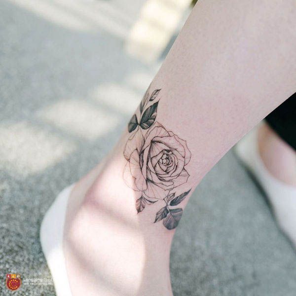 Hình xăm hoa hồng ở cổ chân đẹp