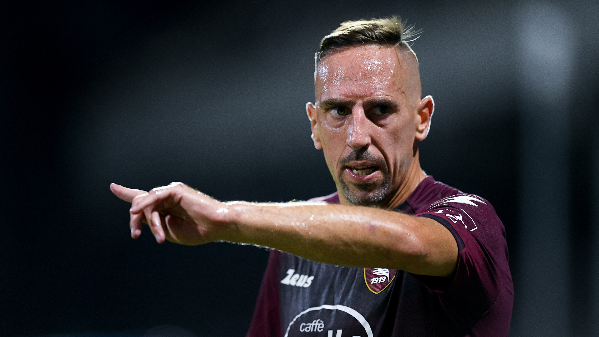 Franck Ribery vĩ đại của Pháp và Bayern nghỉ hưu | được trong thể thao